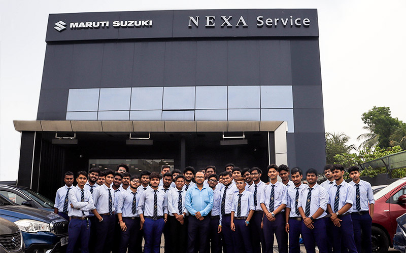 অটোমোবাইল ইঞ্জিনিয়ারিং